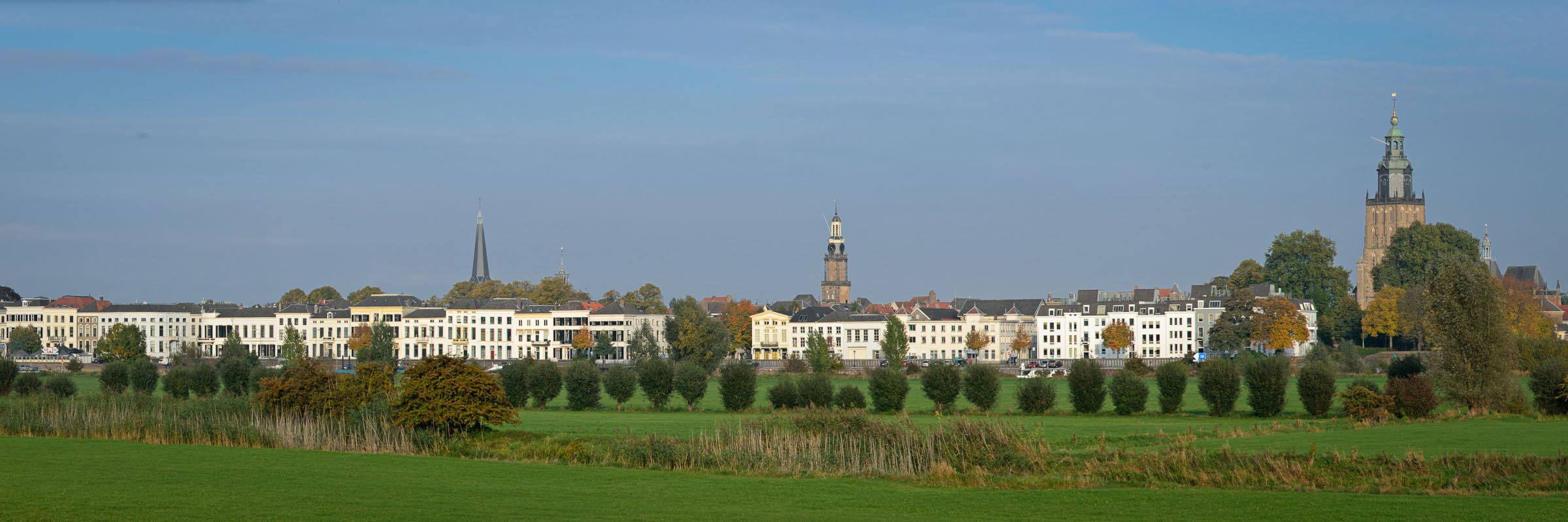 Panorama van de skyline van Zutphen