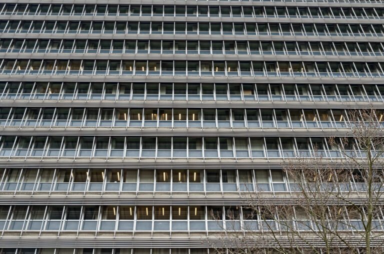 Saaie kantoren: het Willem C. van Unnik gebouw in Utrecht